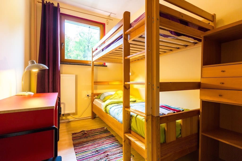 slaapkamer met stapelbed